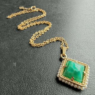 Signed Weiss Vintage Jade Green Peking Glass Pave Pearl Pendant Necklace 97