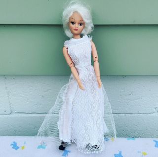 Uneeda Vintage Dollikin 11 1/2 Inch Doll Blonde Barbie Clone