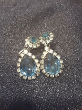 Vintage Kramer Blue Sapphire Drop Rhinestone Clip Earrings Costume