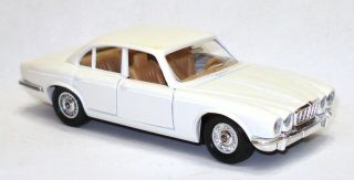 Solido Vintage No.  1096 1/43 Jaguar Xj12 Xj6 - White -