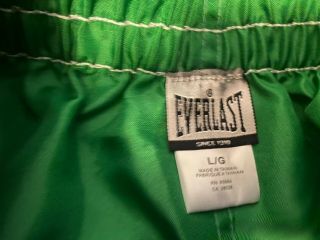 VINTAGE EVERLAST GREEN AND WHITE SATIN BOXING SHORTS SIZE L 2