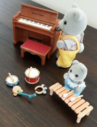 Sylvanian Families Music Time With Father Set Bearbury Bears Piano Instruments