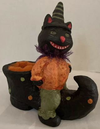 Primitive Vintage Style Halloween Black Cat Sitting On Witch Shoe Figure Decor