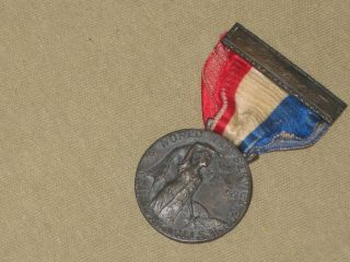 Vintage World War 1 Service Medal 1917 - 1918,  Name Plate & Pin Intact