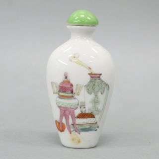 Chinese Hand - Painted Porcelain Green Lid Vintage Perfume Snuff Bottle Small 3