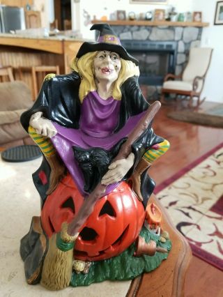Vintage 1972 Large Halloween Witch Ceramic Figurine Byron Mold Company