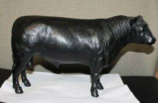 Breyer Black Angus Bull 365.  Vintage Model Cow Statue.