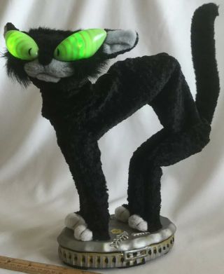 Vintage Gemmy Animated Fraidy Cat Halloween Scrawny Black Alley Cat