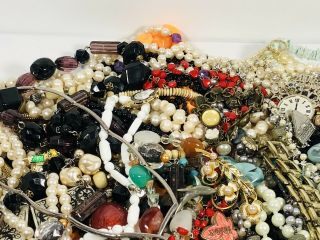 HUGE Joblot Bundle Vintage Costume Jewellery 50,  Mixed Items Wear Resell Collect 3
