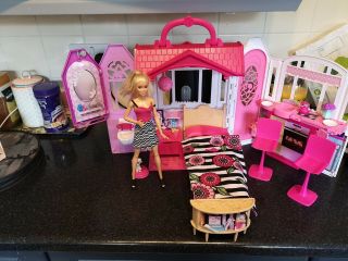 Barbie Mattel Portable Doll House With Loads Of Accessories And Barbie Doll