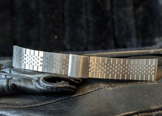 Gents Vintage Old Stock Stainless Steel Bracelet Adjustable Watch Strap 20mm