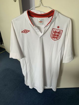 Vintage England Football Shirt Umbro Size 40 Large