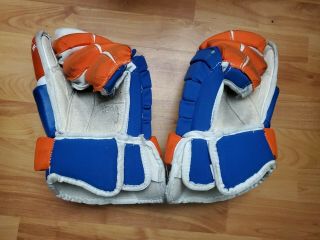 Vintage Orange & Blue VIC Victoria 214 Hockey Gloves 2