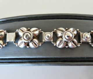 Charming Lightweight Vintage Mexican Iguala Sterling Silver 925 Bracelet