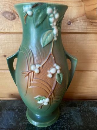 Vintage Roseville Art Pottery 1947 Green Snowberry 10.  5 " Vase Ivi - 12