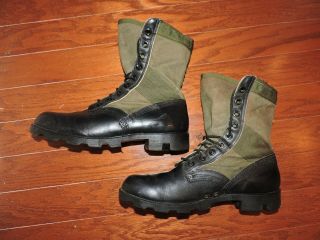 Vintage U S Military Jungle Combat Boots Mens 10.  5 R Army Panama Soles