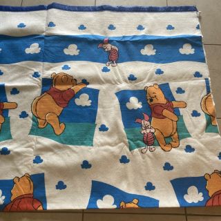 Vintage Disney Winnie Pooh 70” X 90” Throw Crib Blanket Piglet Polyester Blend