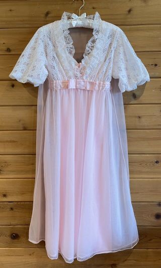 Vintage Baby Doll Peignoir Set Robe And Nightgown Ruffled Lace Small Xs￼