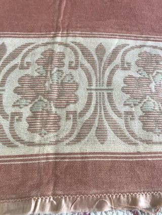 VINTAGE COTTON ? CAMP BLANKET FLOWERS in MEDALLIONS SALMON Almost BRICK 66”x 69” 3