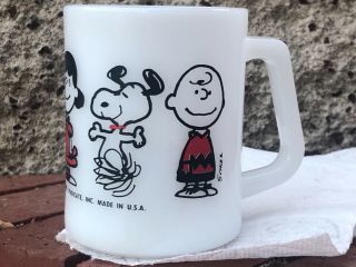 Rare Vintage 1965 Federal Glass Peanuts Gang Snoopy Cartoon Milk Glass Mug