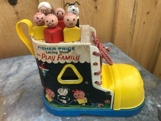 Vintage Fisher - Price Lacing Shoe Play Family With 6 Little People 1965 136