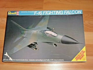 Vintage 1982 Revell F - 16 Fighting Falcon 1/48 Scale Model Airplane Kit Complete