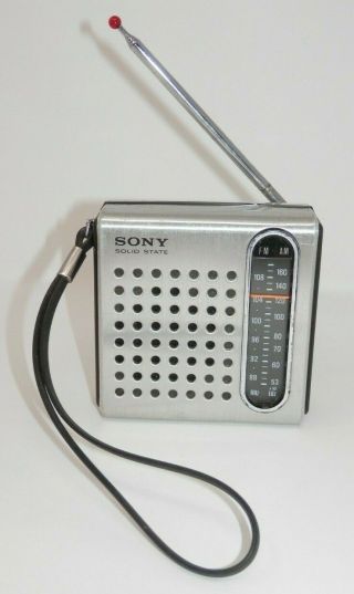 Vintage Sony Solid State Transistor Am Fm Radio Tfm - 3750w Portable Silver